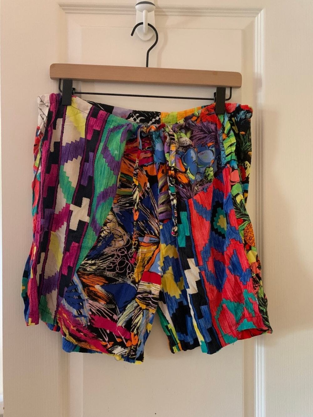 Vintage Jams World Hawaii Colorful Surf Board Shorts Free Size